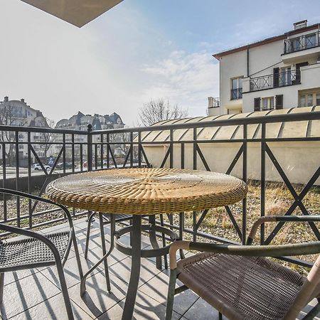 Apartamenty Promenada Z Tarasem I Parkingiem - Apartamenty Na Wyspie Swinoujscie Exterior photo